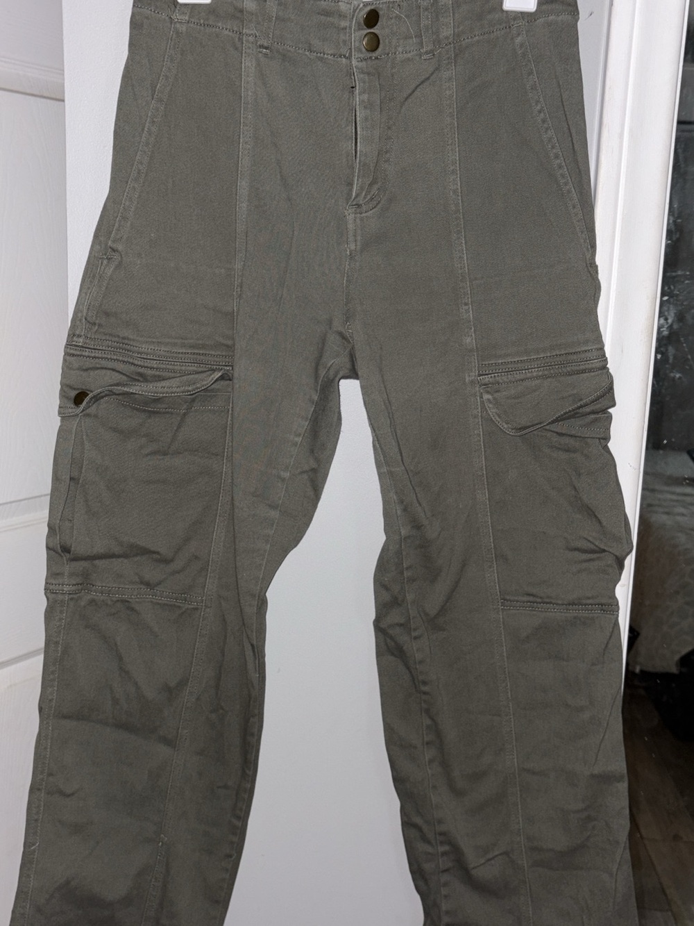 Women’s  Olive Cargo Pants - Utility Style